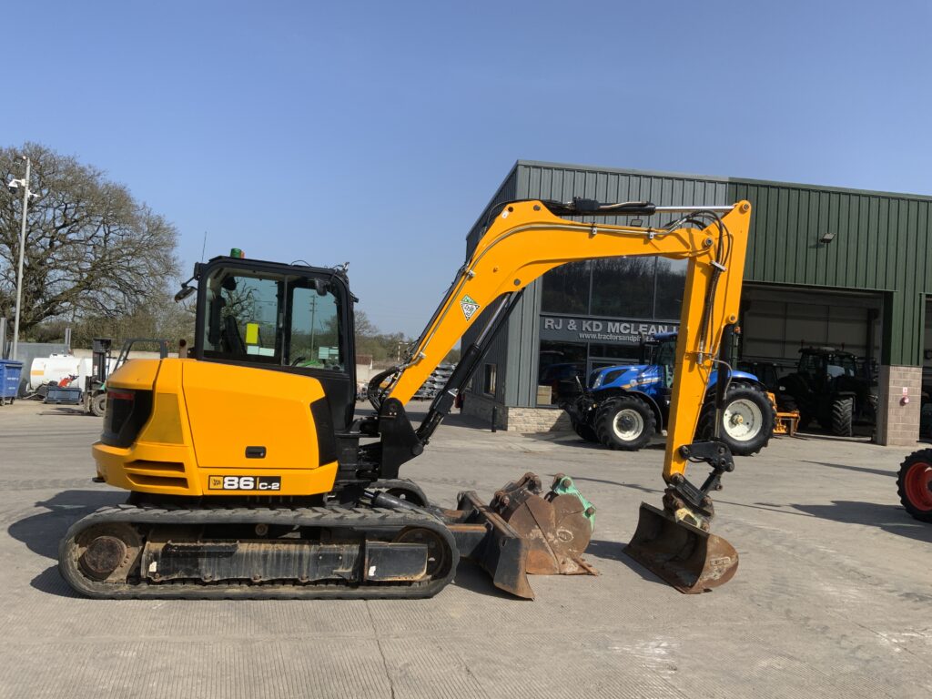 JCB 86C-2 Digger (ST26177)