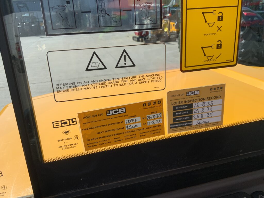 JCB 86C-2 Digger (ST26177)