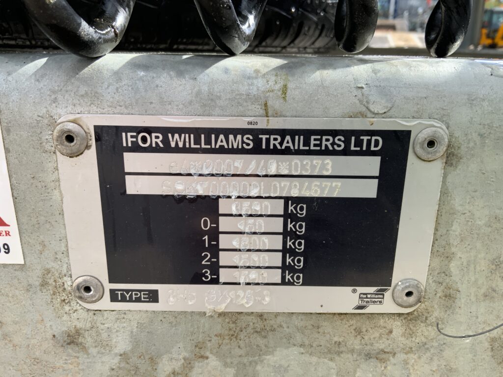 Ifor Williams GX126 Tri Axle Plant Trailer