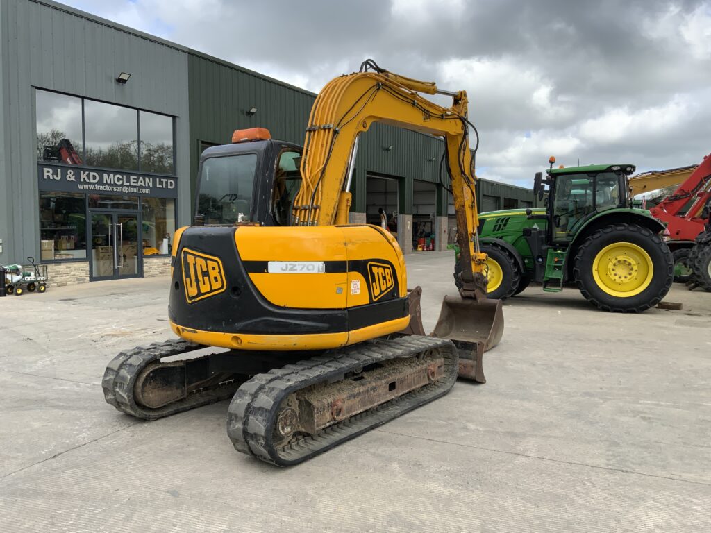 JCB JZ70 ZTS Digger (ST26457)