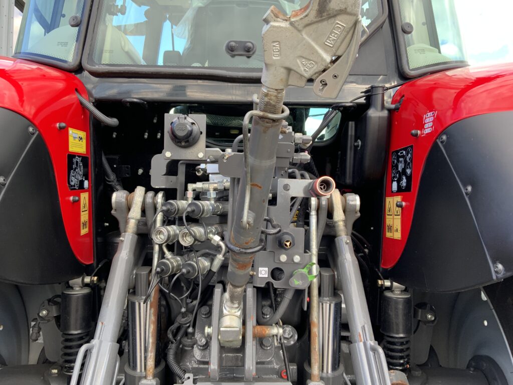 Massey Ferguson 5713S Dyna4 Tractor (ST26492)
