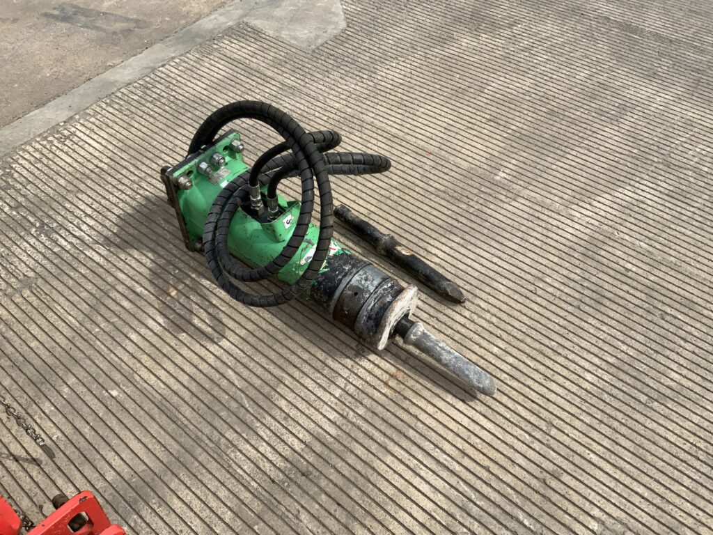 Montabert SC12 Breaker (ST26557)
