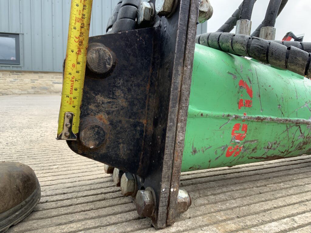Montabert SC12 Breaker (ST26557)
