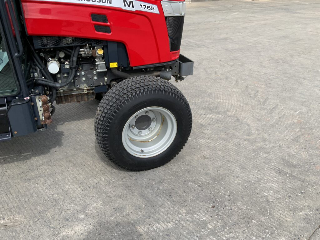 Massey Ferguson 1755M Tractor (ST26416)