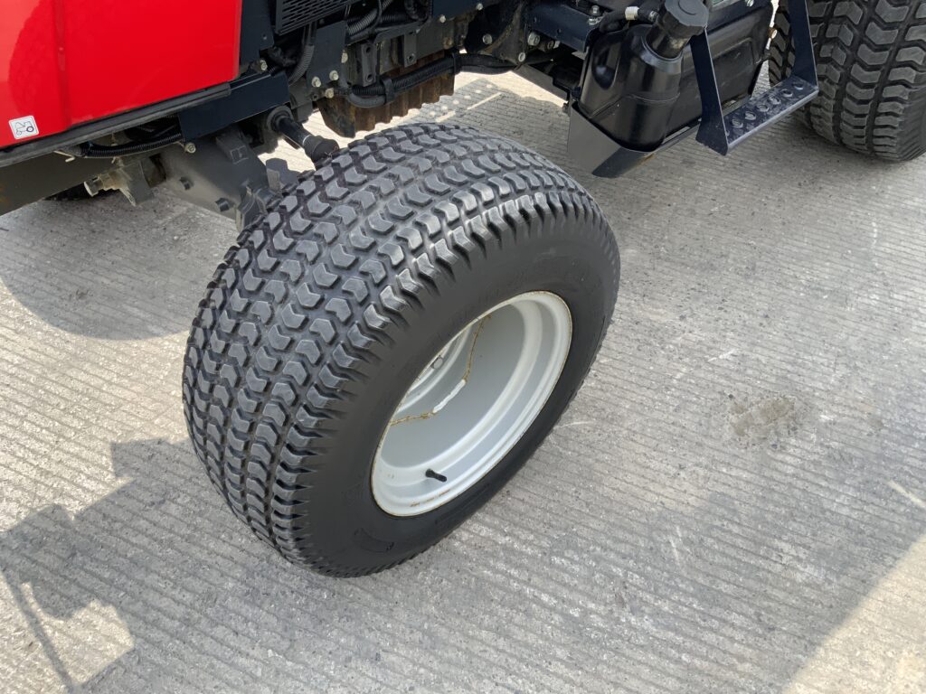 Massey Ferguson 1755M Tractor (ST26416)