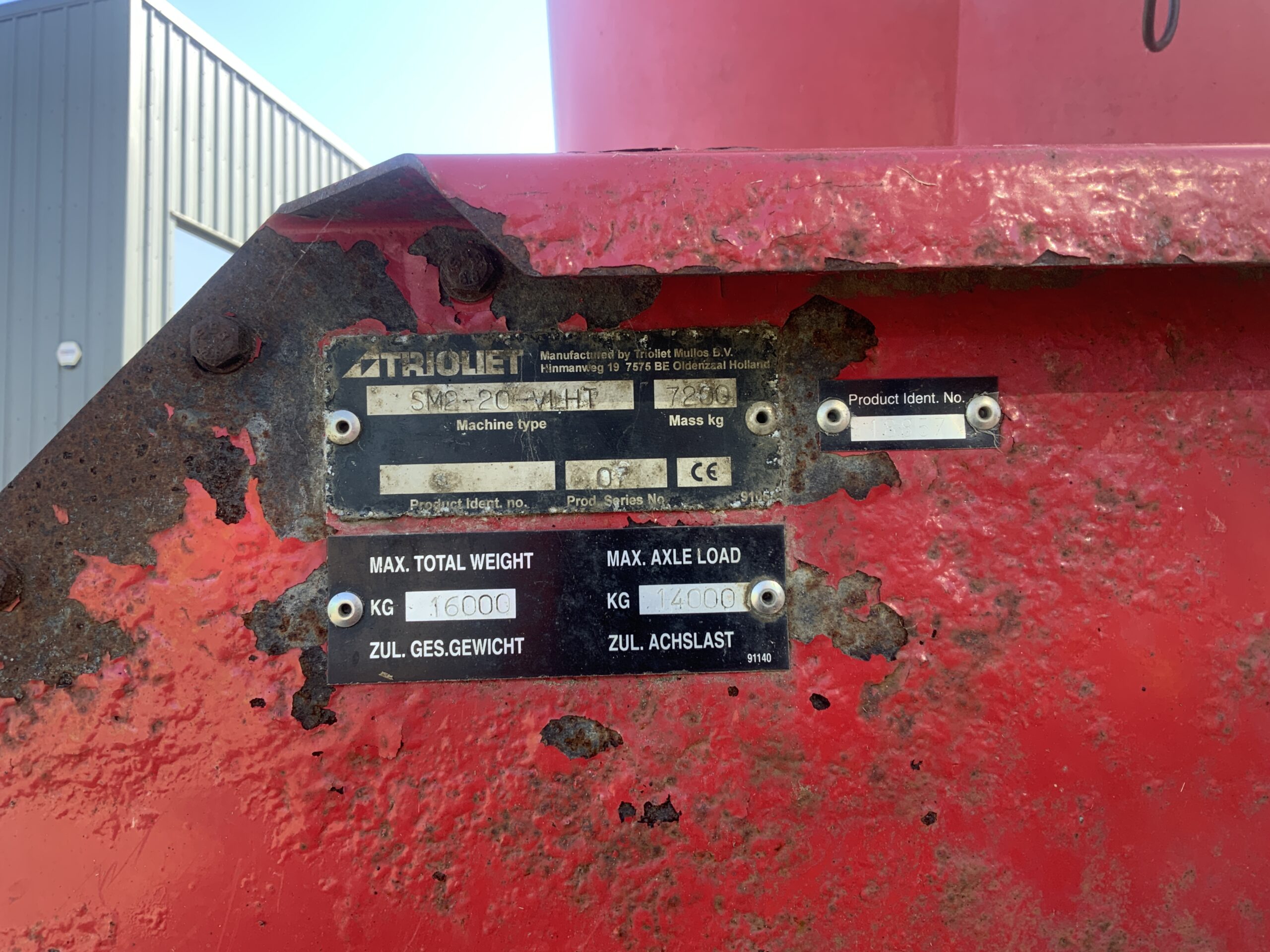 2000 Triolet Solomix 2-2000 Twin Axle Mixer Wagon (ST26436)