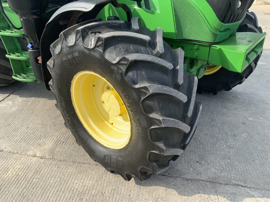John Deere 6130R Tractor (ST26326)