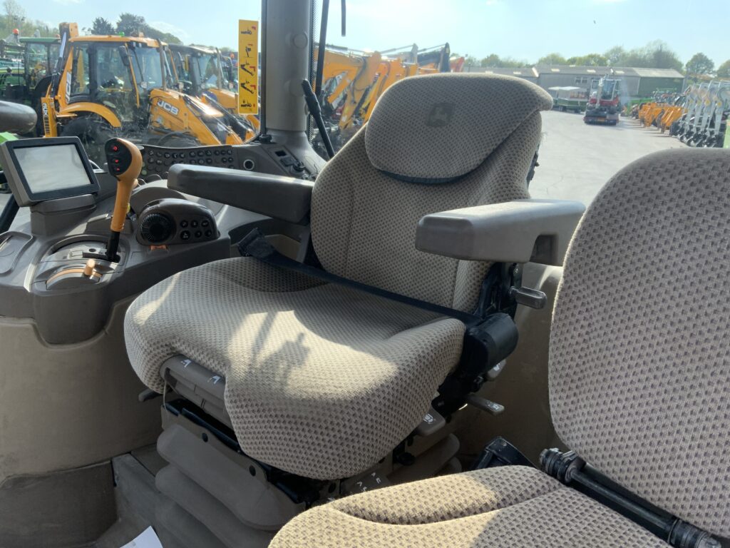 John Deere 6130R Tractor (ST26326)