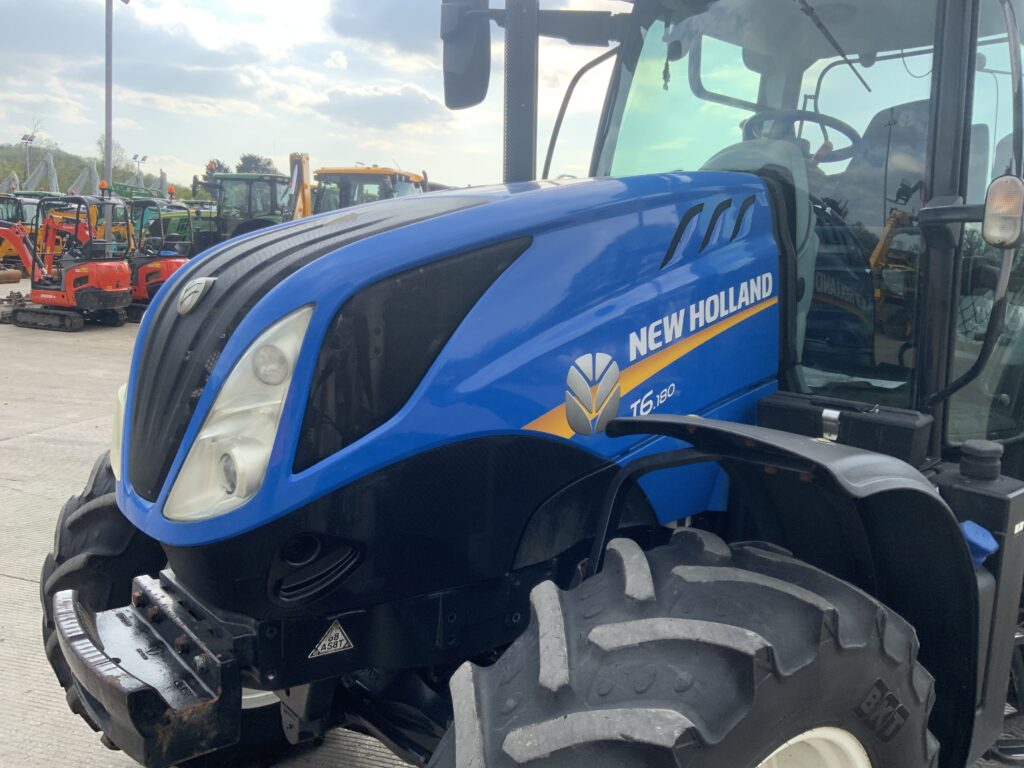 New Holland T6.180 Tractor (ST26320)