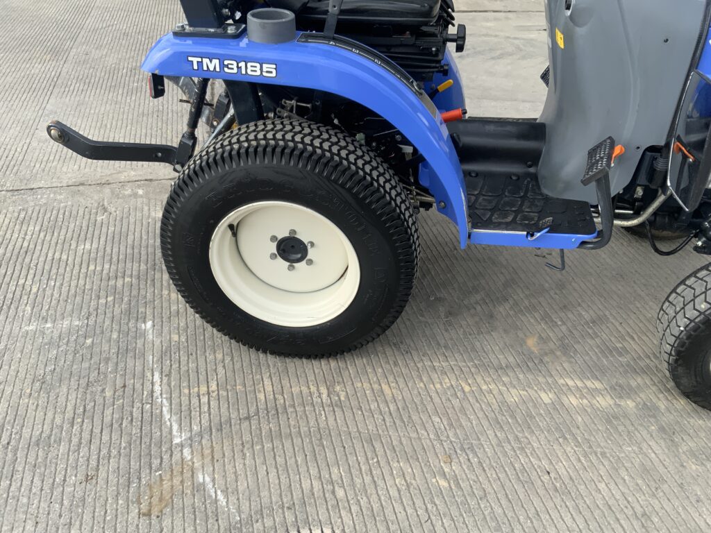Iseki TM3185 Compact Tractor (ST26472)