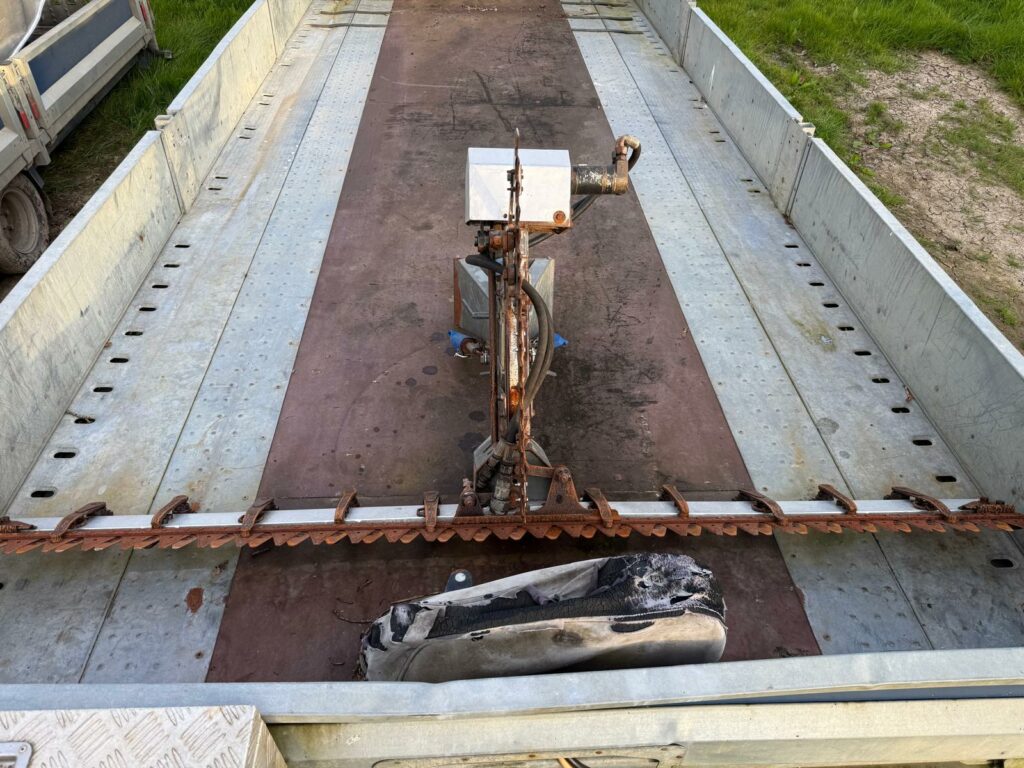 Truxor Amphibian Tool Carrier