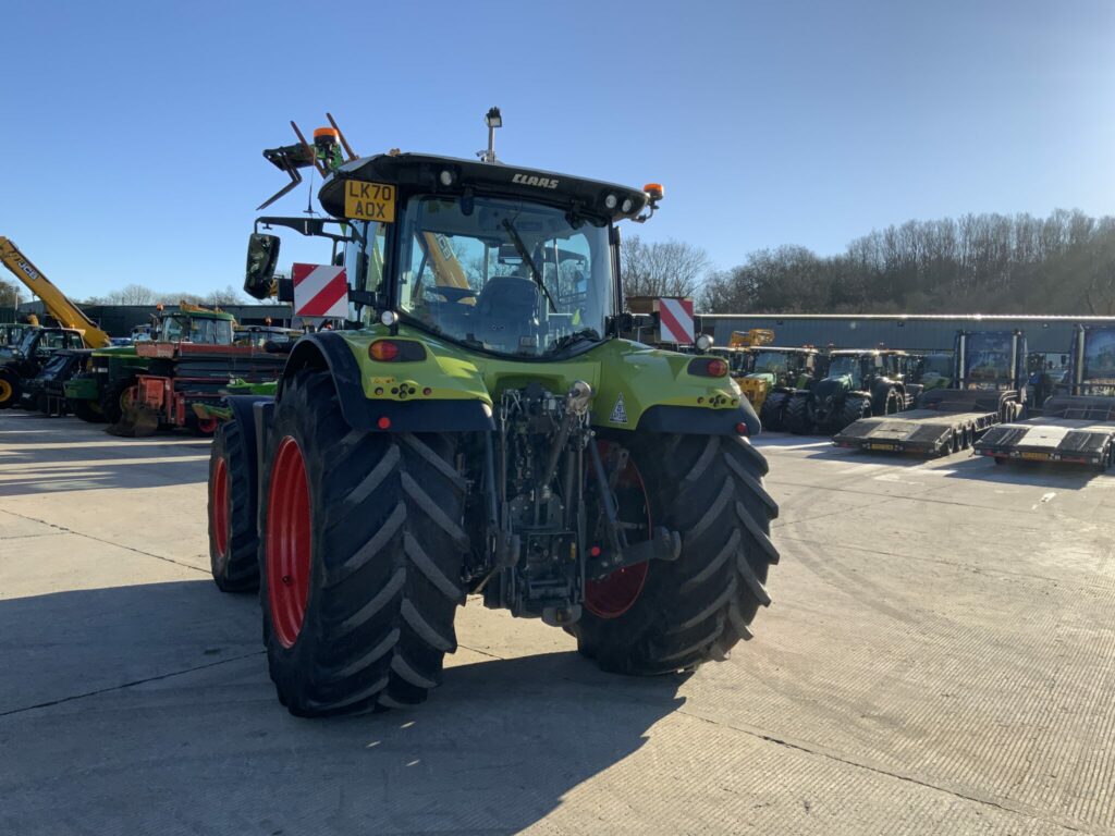 Claas 650 Arion Tractor (ST25367)