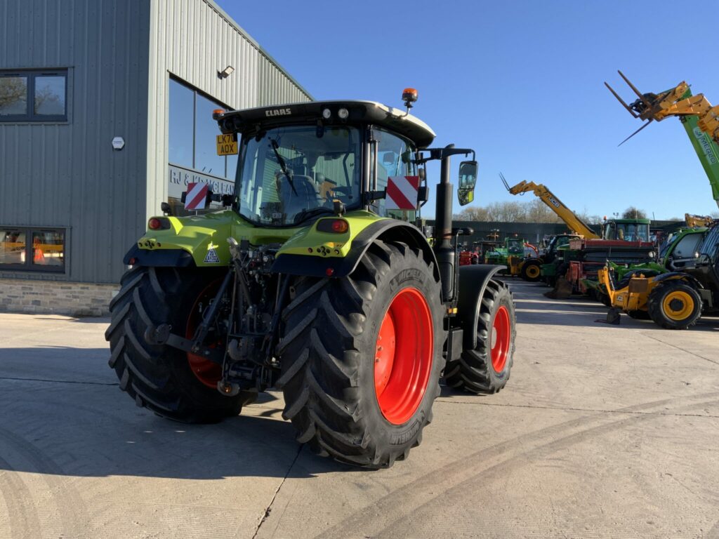 Claas 650 Arion Tractor (ST25367)