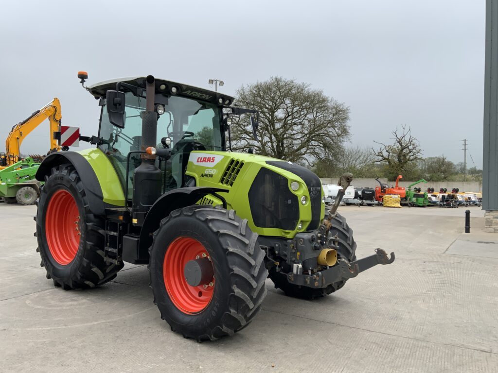 Claas 650 Arion Tractor (ST26102)