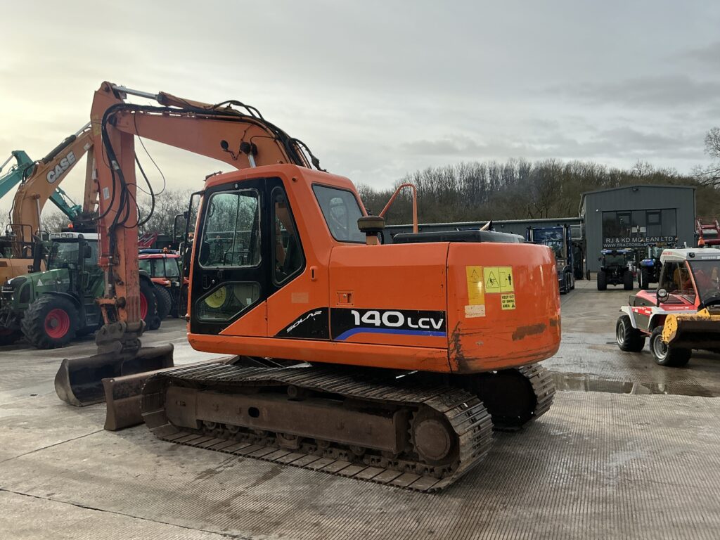 Dawoo Solar 140 LC-V Digger [ST25752)