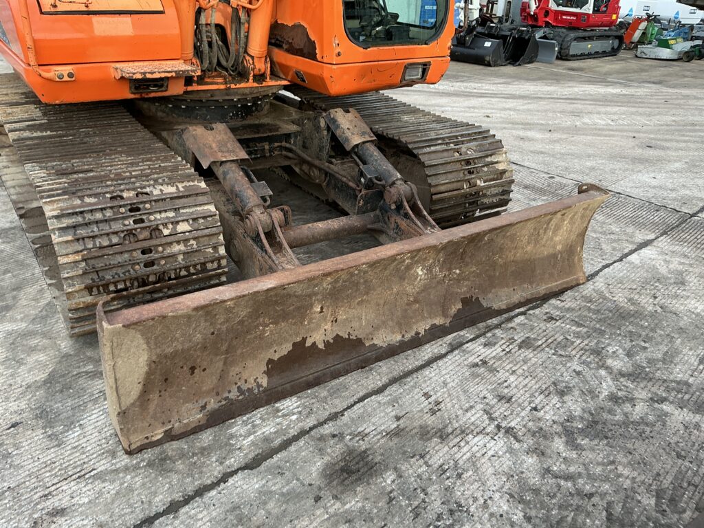 Dawoo Solar 140 LC-V Digger [ST25752)