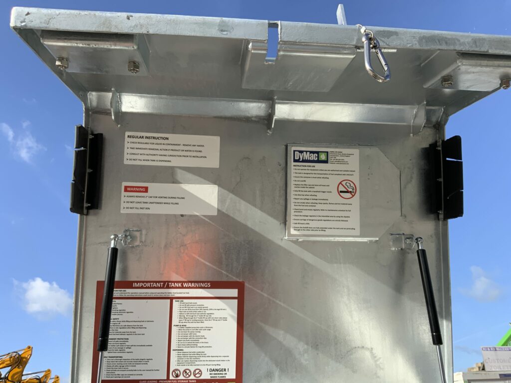 Dymac Twin Axle Diesel & Ad Blue Bowser (ST24800)