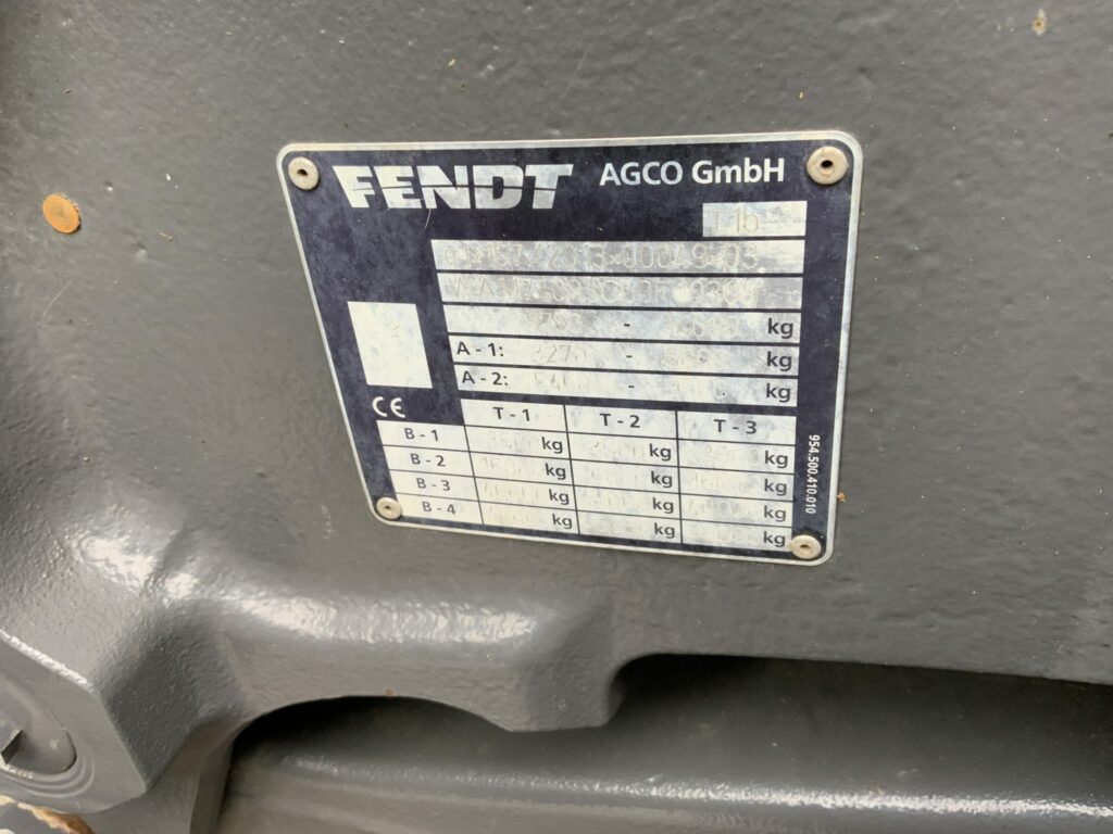 Fendt 718 Power Plus Tractor (ST24749)