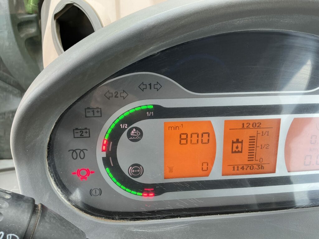 Fendt 724 Power Plus Tractor (ST23425)