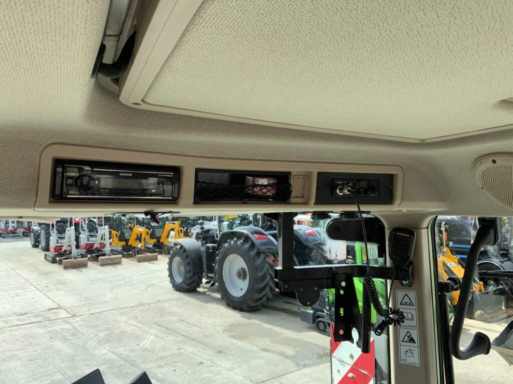 Fendt 724 Power Plus Tractor (ST26344)