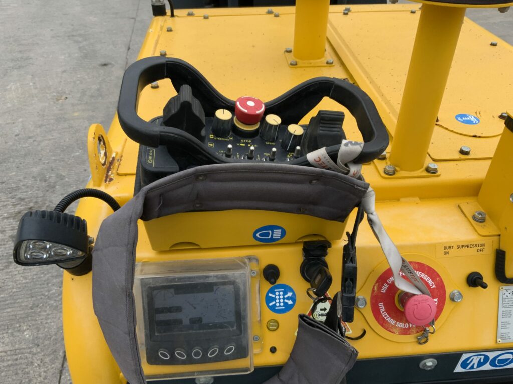 Garbin Fiber 450 E Wheel Excavator (ST22897)