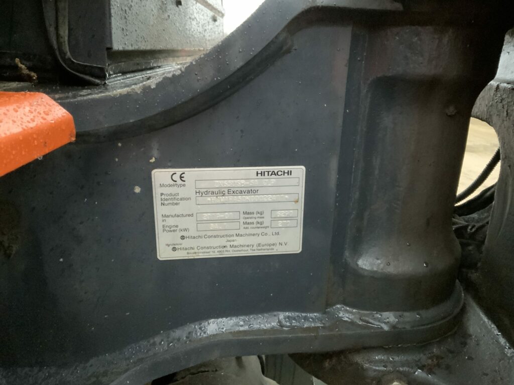 Hitachi Zaxis 65USB-5 Digger (ST25604)