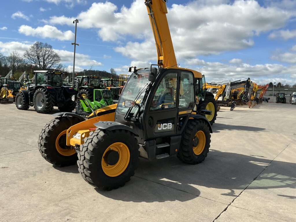 JCB 532-70 Agri Super Telehandler (ST25659)