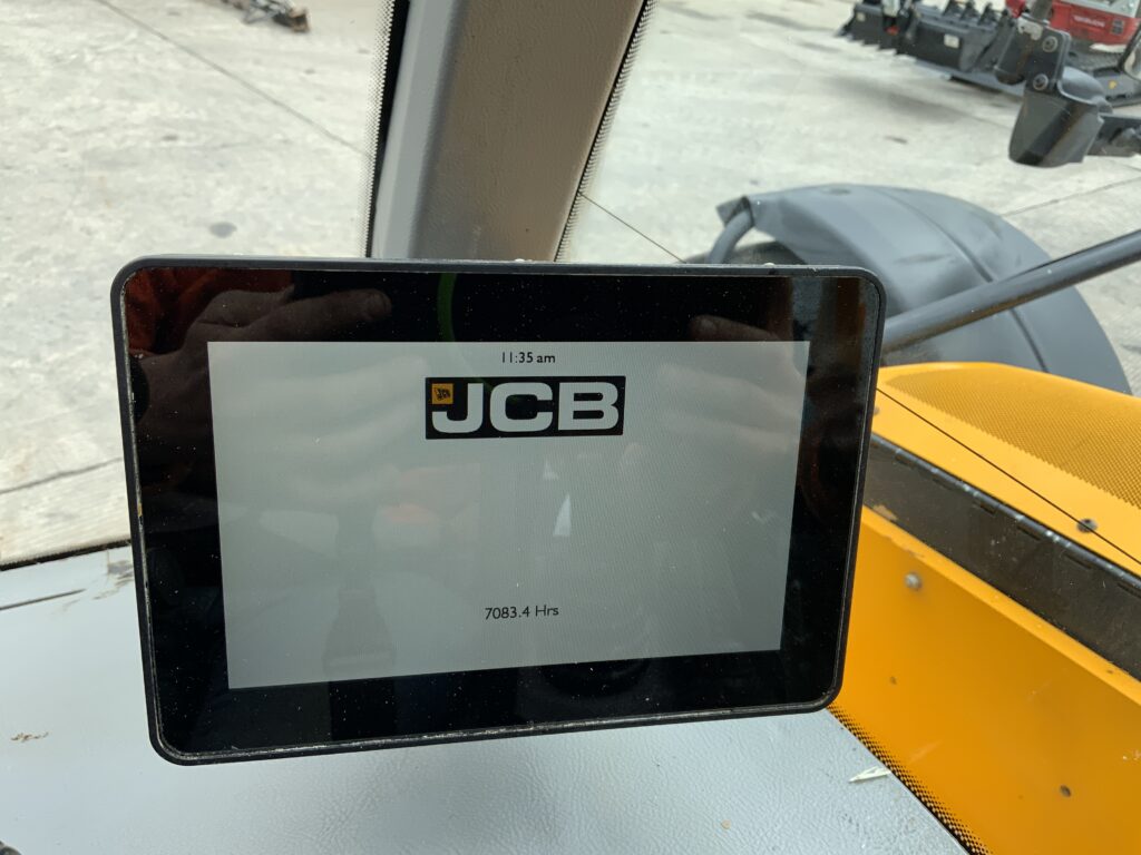 JCB 542-70 Agri Xtra Telehandler (ST25742)