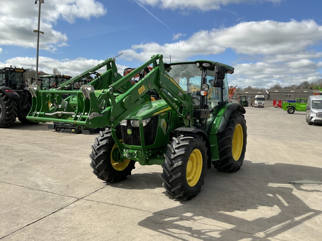 John Deere 5105M Tractor
