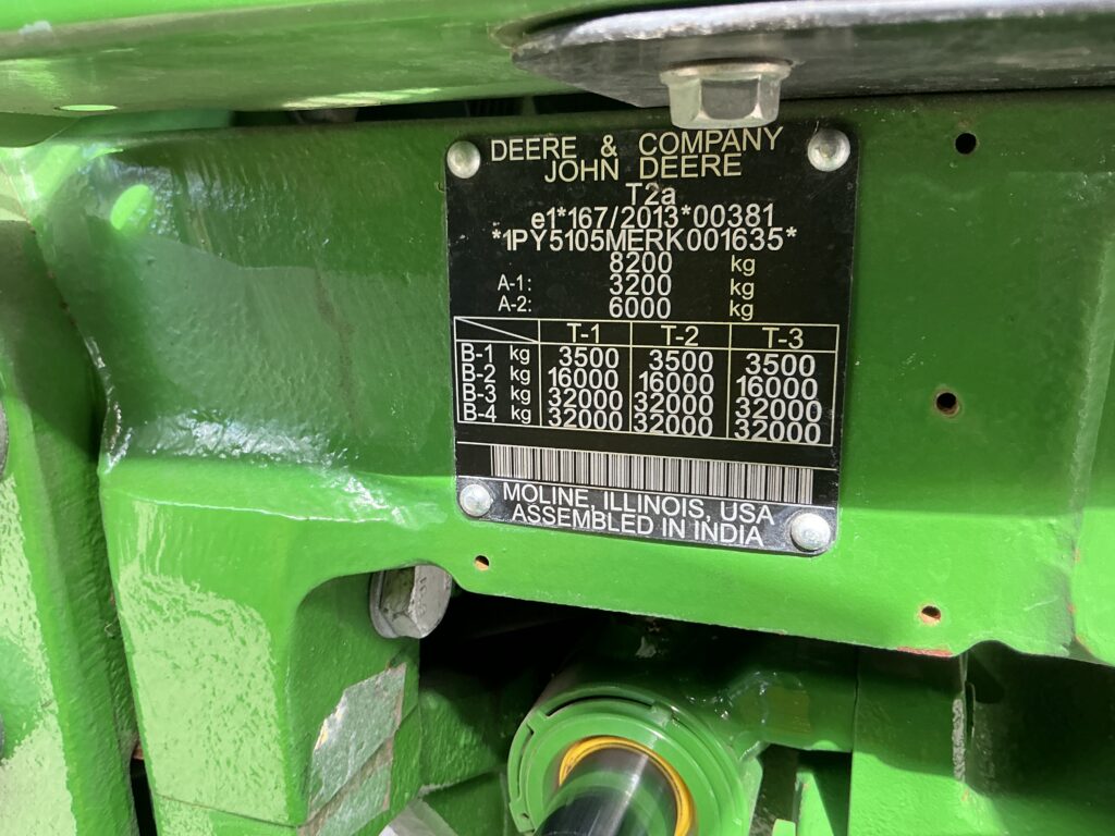 John Deere 5105M Tractor