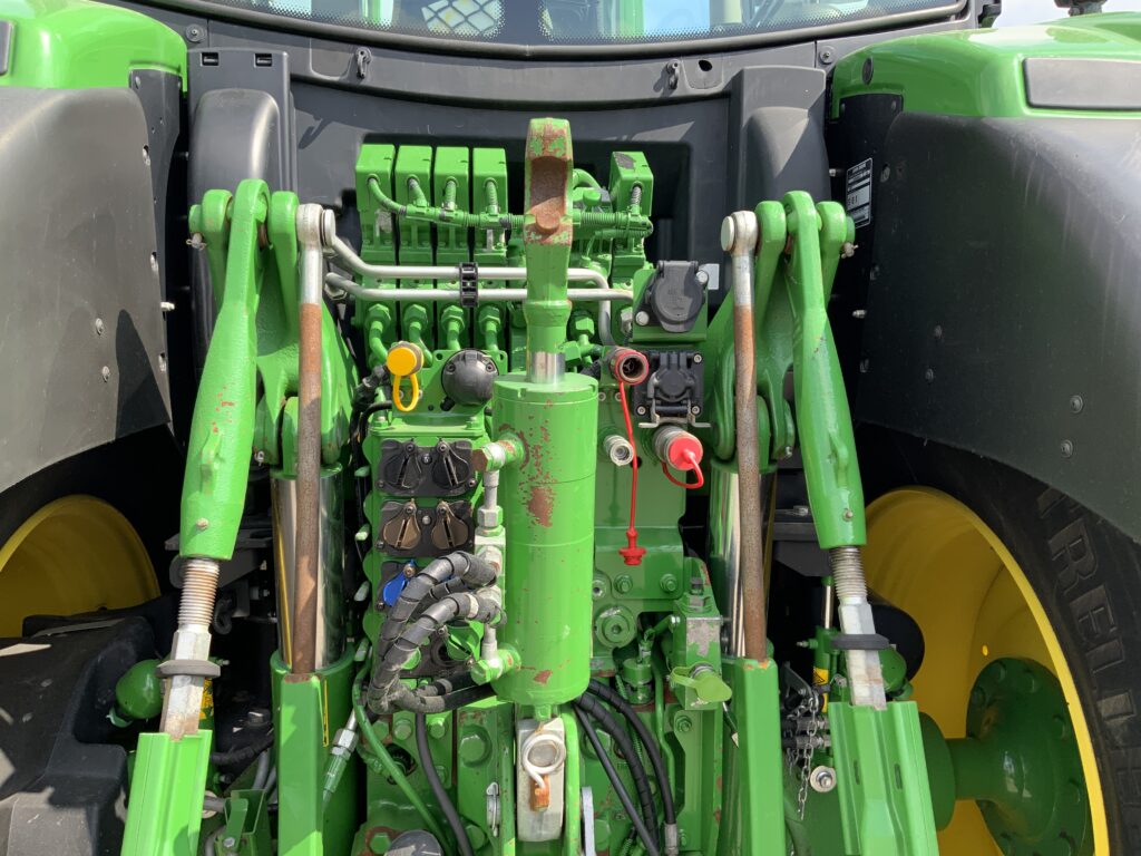 John Deere 6195R Ultimate Edition Tractor (ST25987)