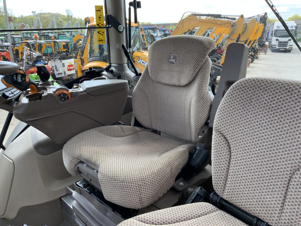 John Deere 6195R Ultimate Edition Tractor (ST25987)