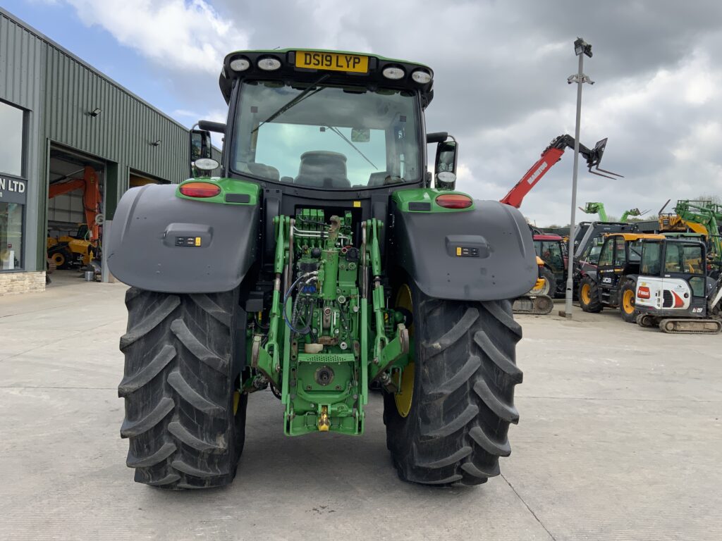 John Deere 6215R Premium Edition Tractor (ST26285)