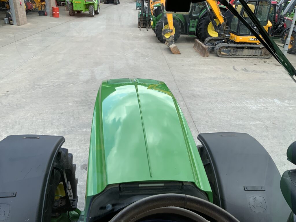 John Deere 6215R Premium Edition Tractor (ST26285)