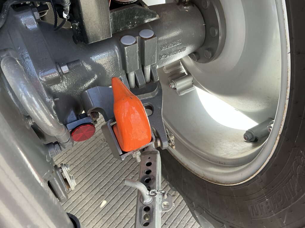 Massey Ferguson 4708 Tractor (ST25740)