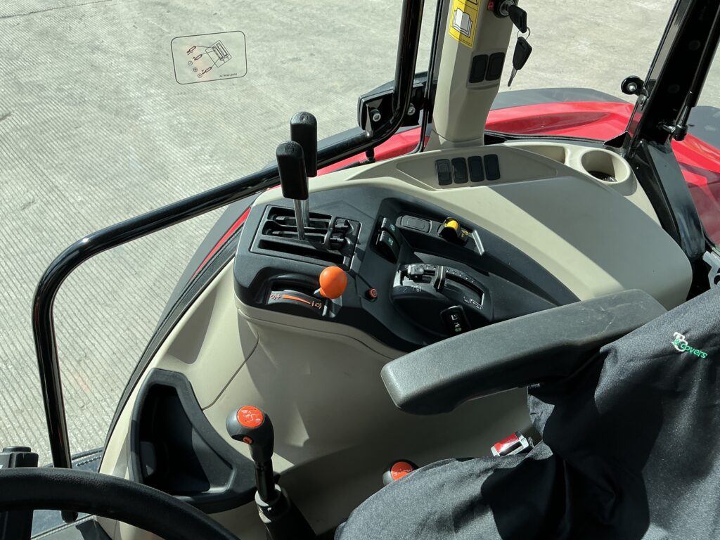 Massey Ferguson 4708 Tractor (ST25740)