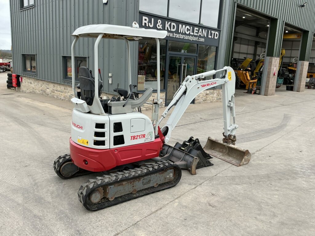 Takeuchi TB217R Digger (ST26305)