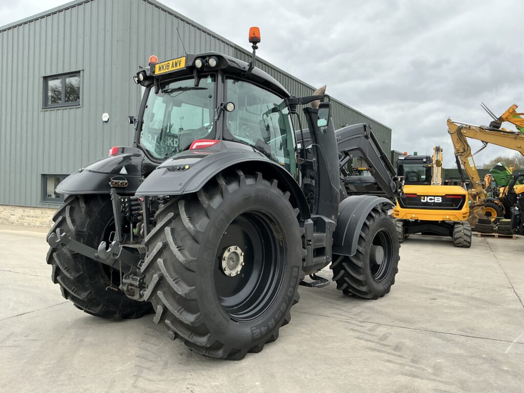 Valtra T174 Active Unlimited Tractor (ST25060)