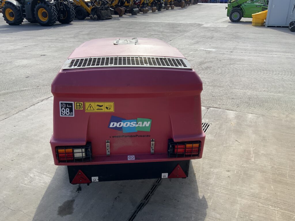Doosan 7/31E Compressor (ST26469)