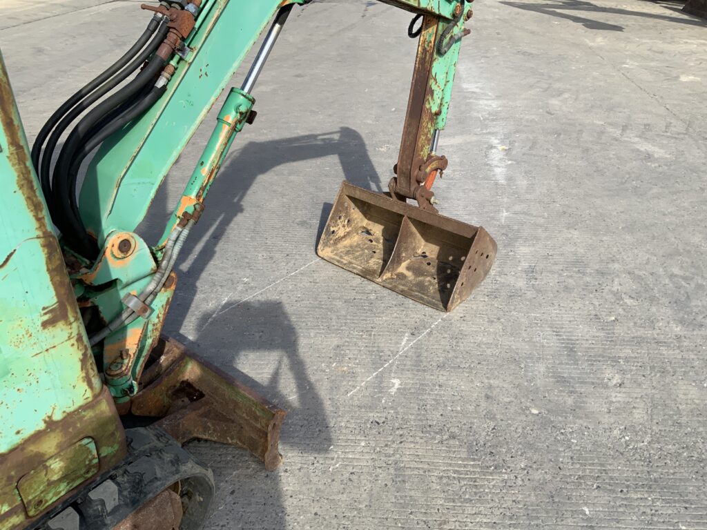 Case CK13 Digger (ST26465)