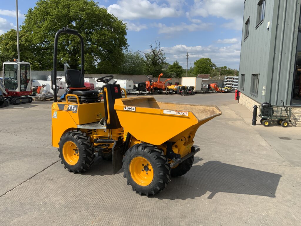JCB 1-Tonne-2 Hi Tip Dumper (ST26602)