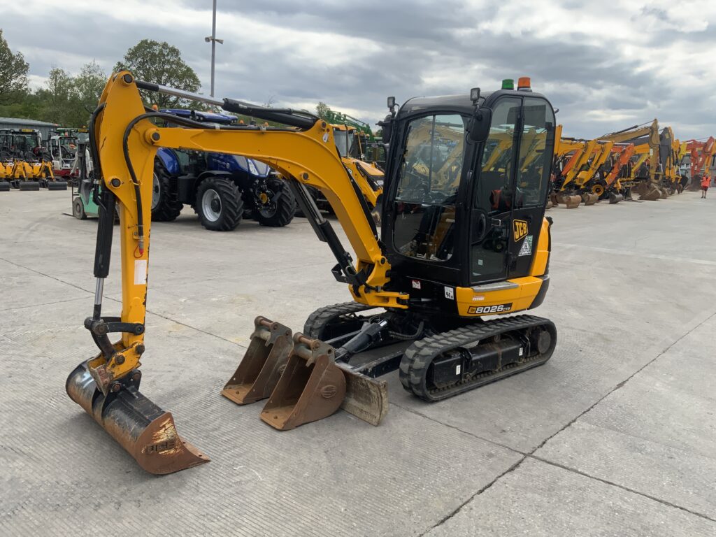 JCB 8026 CTS Digger (ST26037)