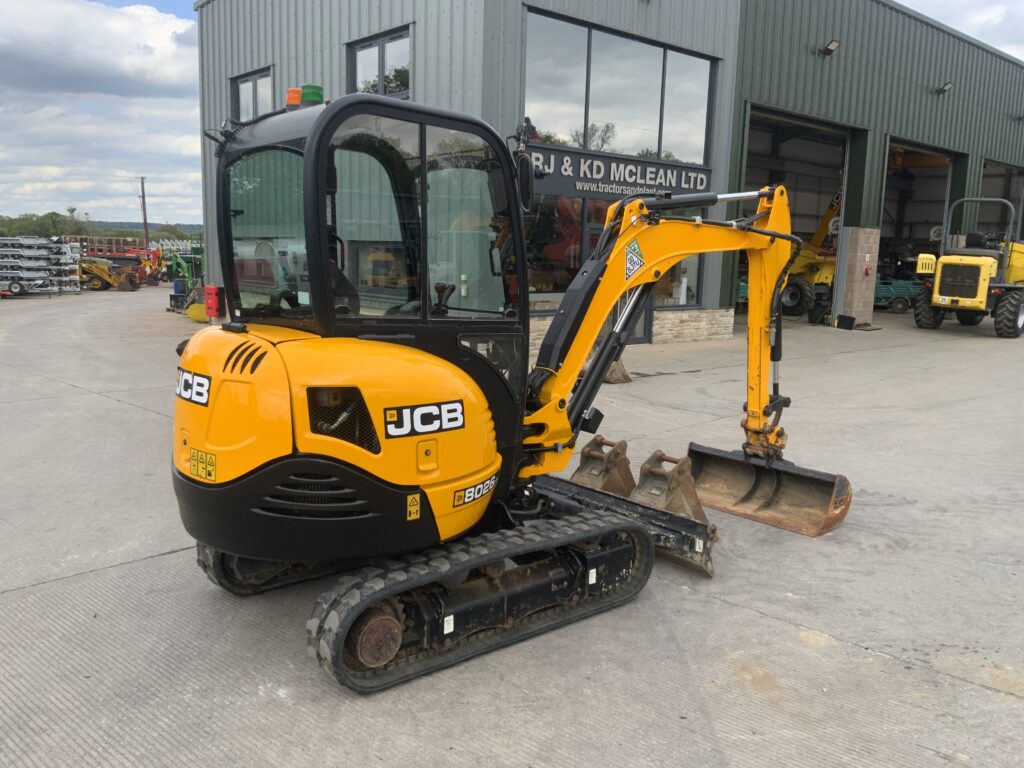 JCB 8026 CTS Digger (ST26037)