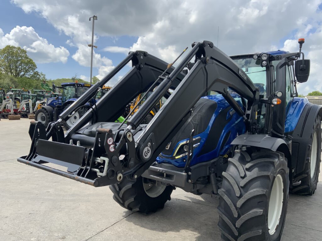 Valtra T155 Active (ST26475)