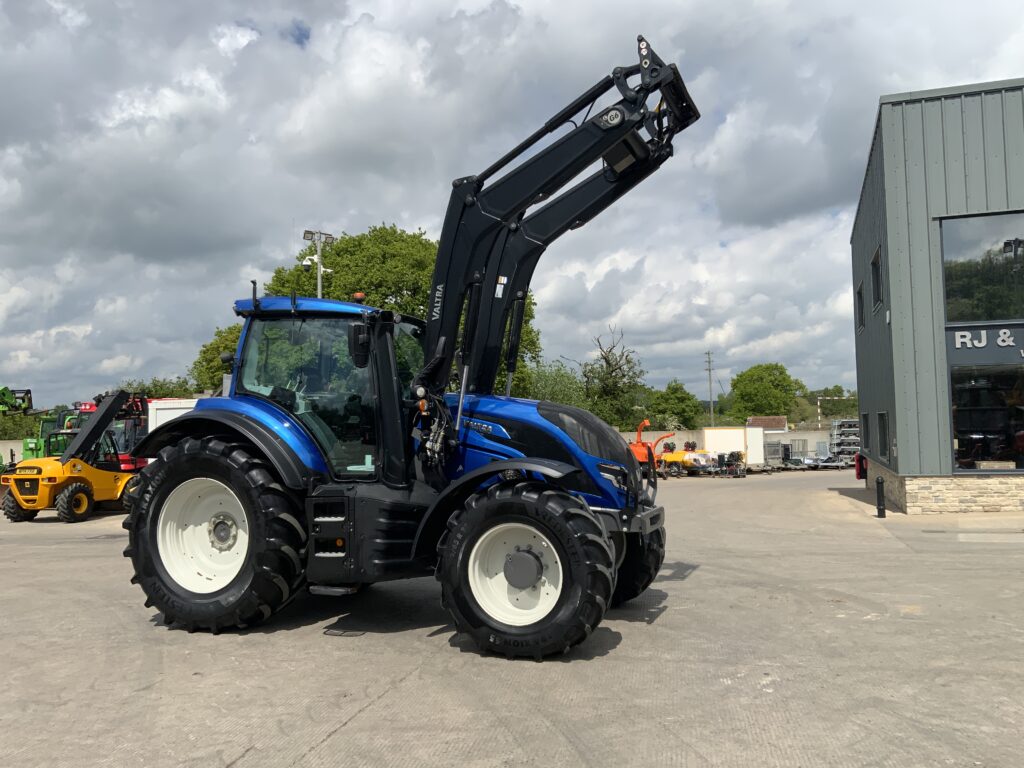 Valtra T155 Active (ST26475)