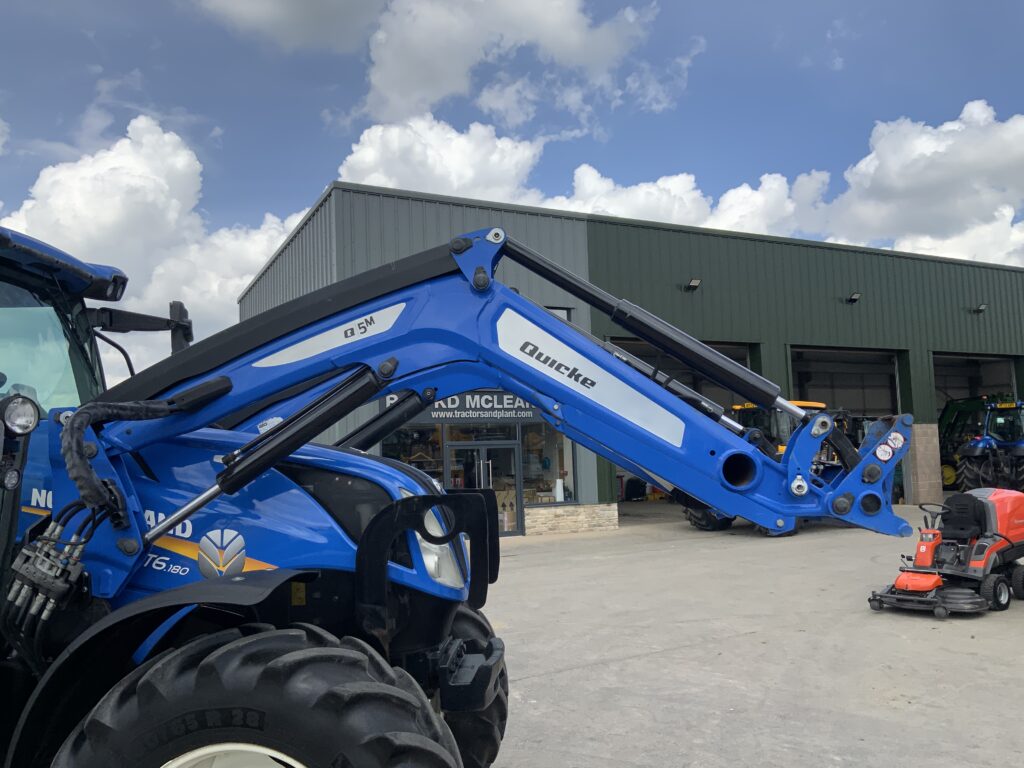 New Holland T6.180 Tractor (ST26304)
