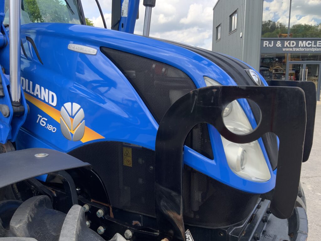 New Holland T6.180 Tractor (ST26304)