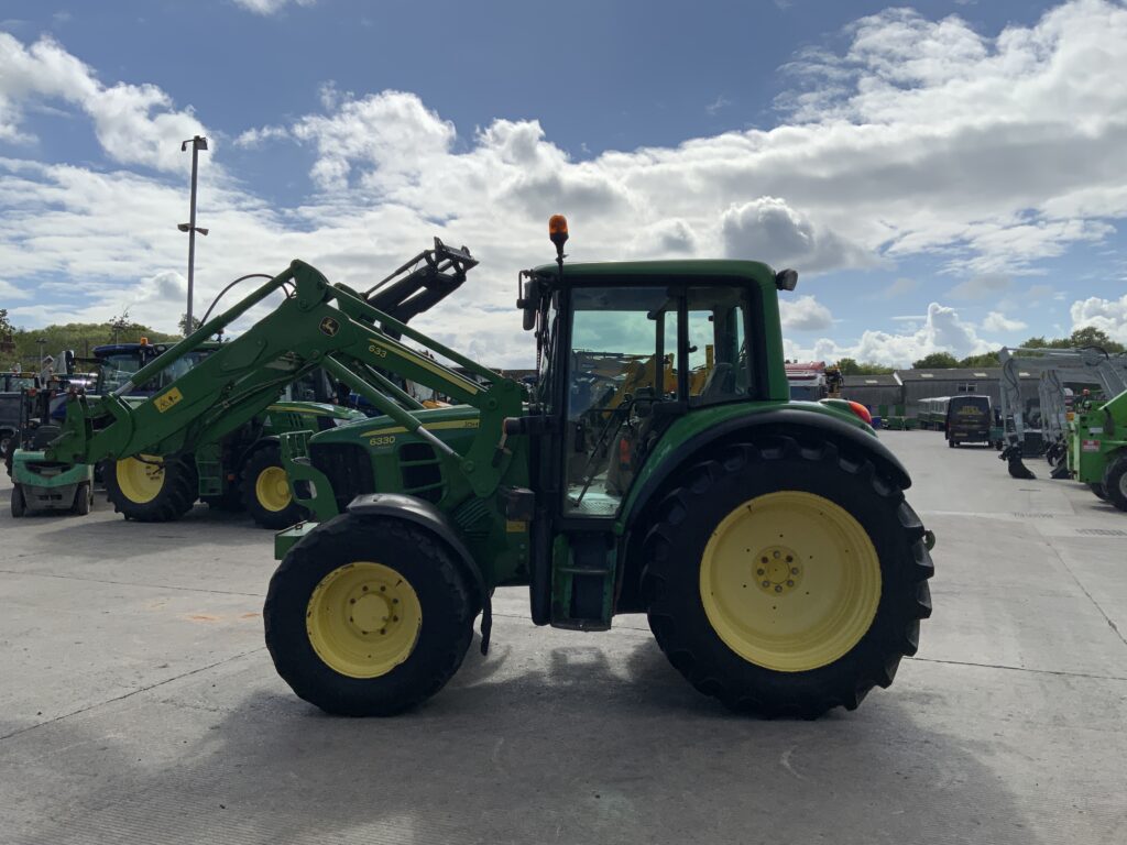 John Deere 6330 Premium Tractor (ST26489)
