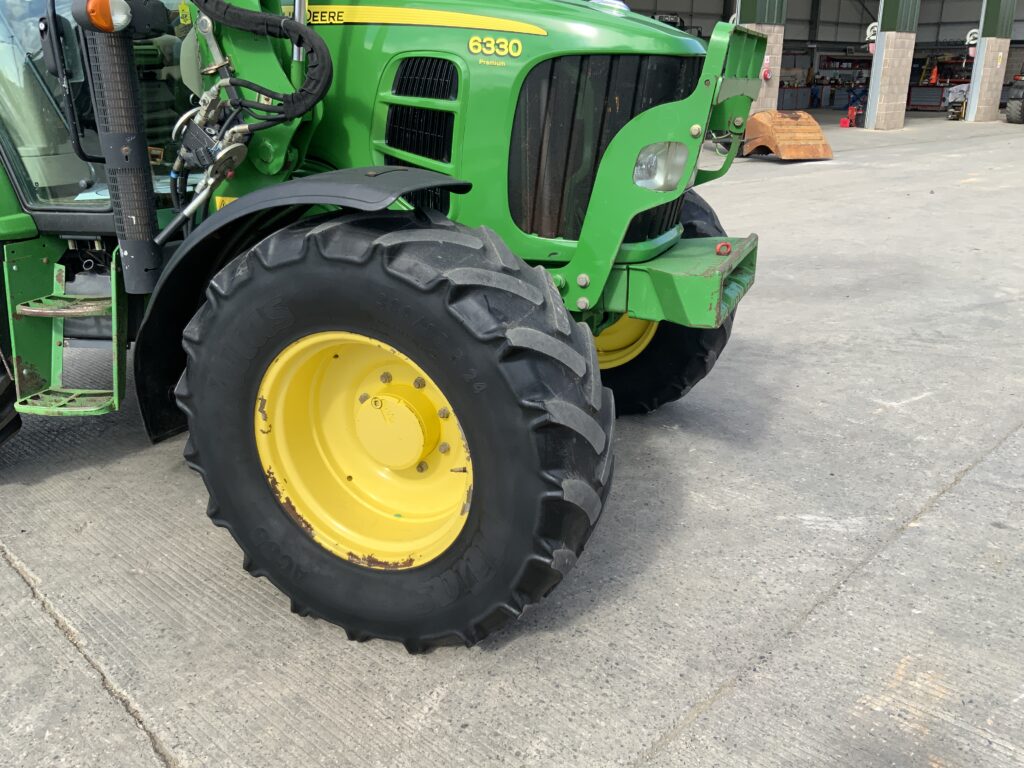 John Deere 6330 Premium Tractor (ST26489)
