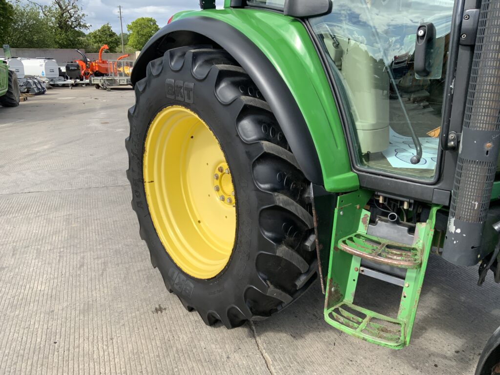 John Deere 6330 Premium Tractor (ST26489)